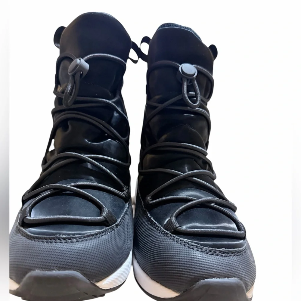 🌼🌟NWOT DKNY Women's Black and White Winter Boots - Picture 11 of 12